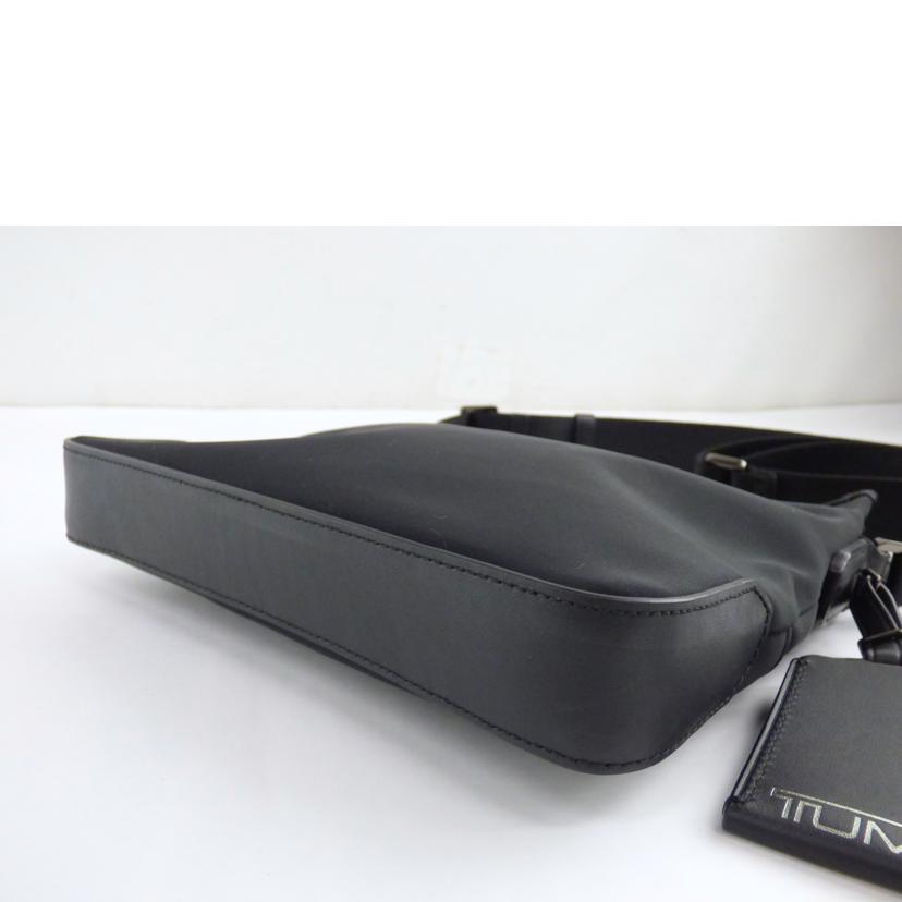 TUMI トゥミ/ショルダーバッグ／ブラック／ナイロン／カーフ/130550//ABランク/64