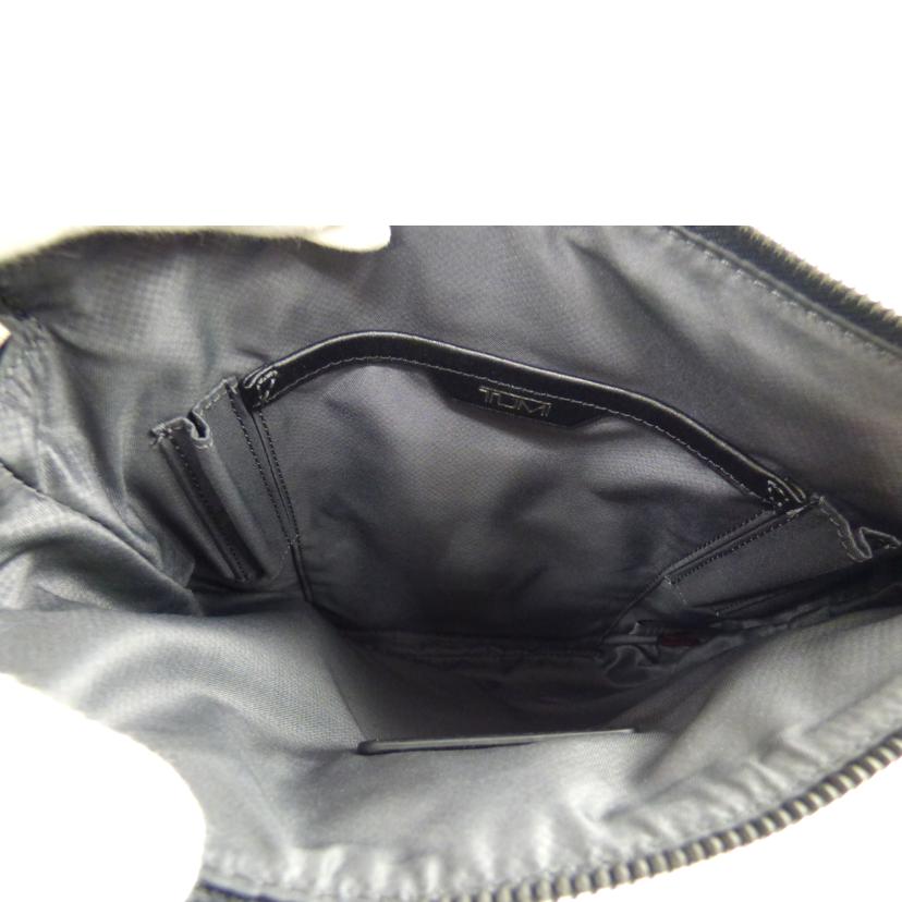 TUMI トゥミ/ショルダーバッグ／ブラック／ナイロン／カーフ/130550//ABランク/64