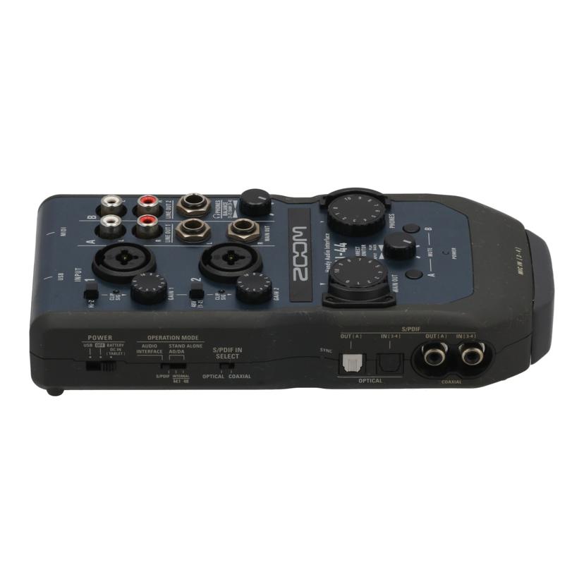 ZOOM ズーム　/オーディオインターフェイス＋ホルダー/U-44//B81010585/BCランク/70