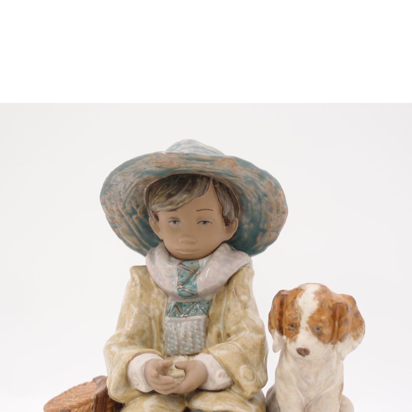 LLADRO リヤドロ/リヤドロ人形　凍った川で魚釣り/12237//Aランク/69