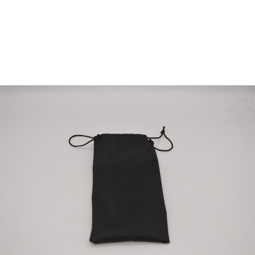 Christian　Dior ディオール/グロッシーオーバルサングラス／ブラックフレーム/GLOSSY1 584LF//62 20 125/ABランク/89