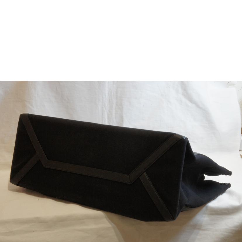 VALENTINO ヴァレンティノ/VLTNマルチロゴキャンバストートブラック/VY2B0A34GWU//ABランク/92