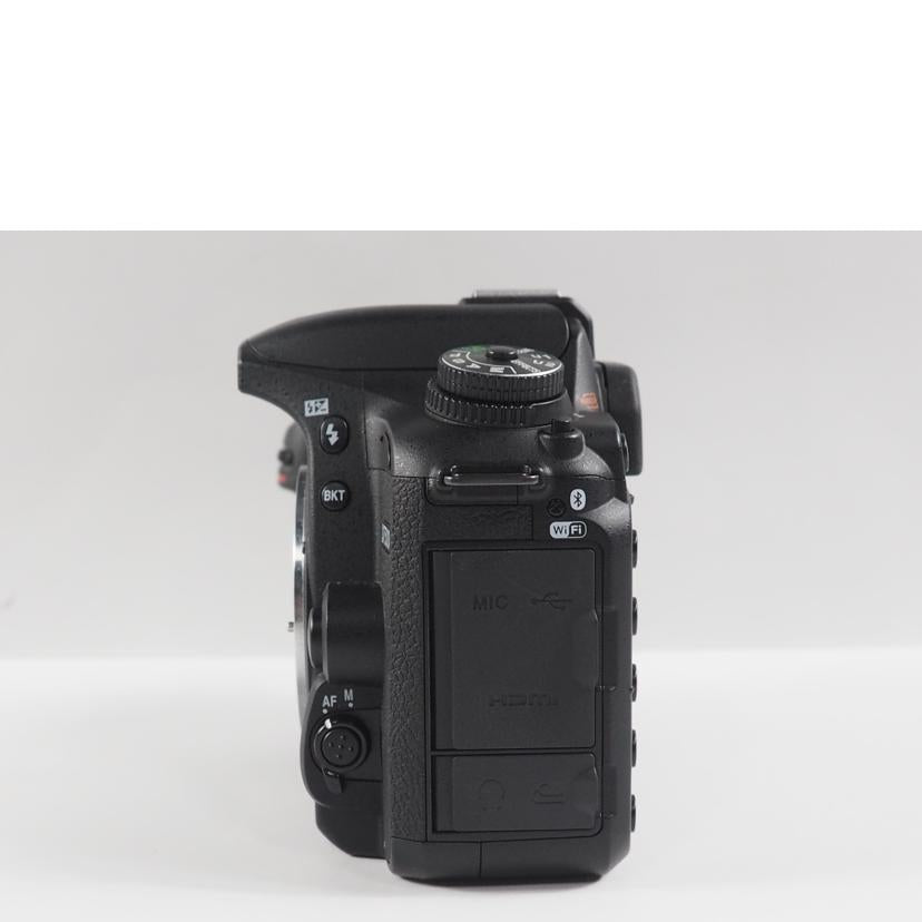 NIKON ニコン/デジタル一眼　ボディ/D7500//2037965/Aランク/79