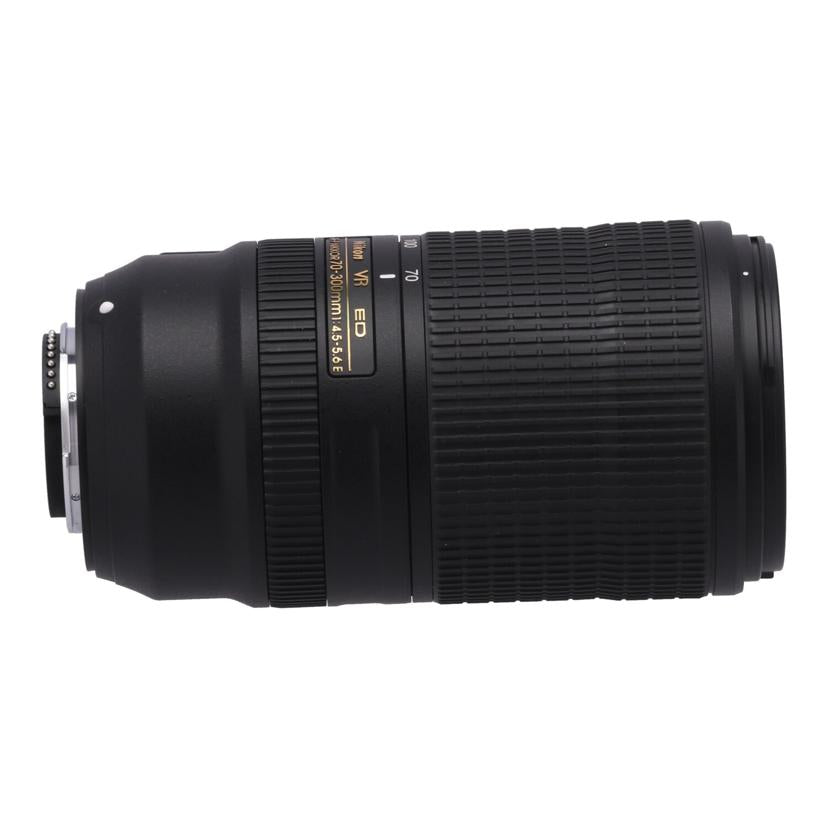Nikon ニコン　/交換レンズ／70－300mm/AF-P70-300mm f4.5-5.6E ED VR//2009431/Aランク/82