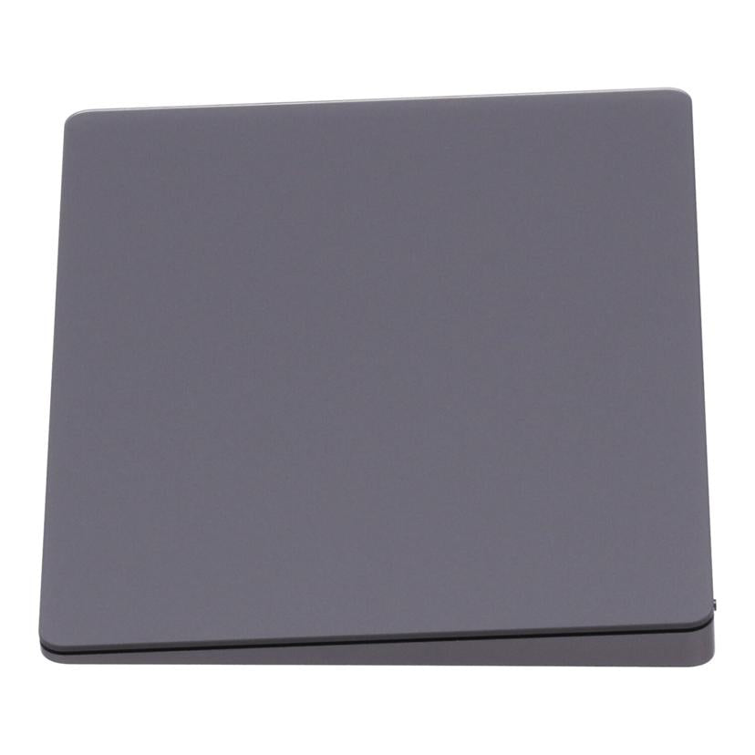 Apple　 アップル　/Magic　Trackpad2/MRMF2J/A//CC20102003SJ5R9AB/Bランク/62