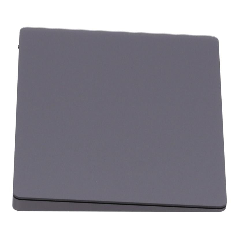 Apple　 アップル　/Magic　Trackpad2/MRMF2J/A//CC20102003SJ5R9AB/Bランク/62