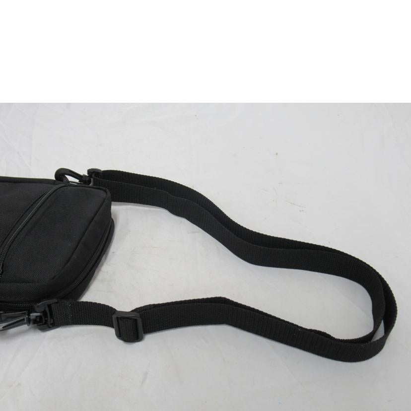 Manhattan Portage/ショルダーポーチ/ピカチュウ//Aランク/63