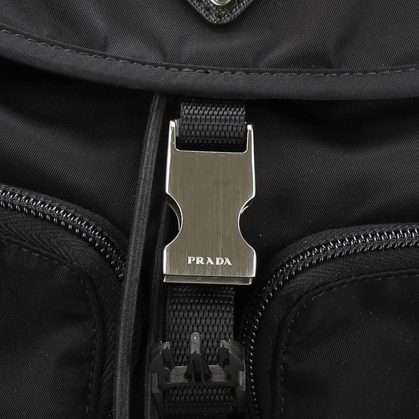 PRADA プラダ/ナイロン／ロゴプレートバックパック／ブラック/1BZ070//197/Aランク/18