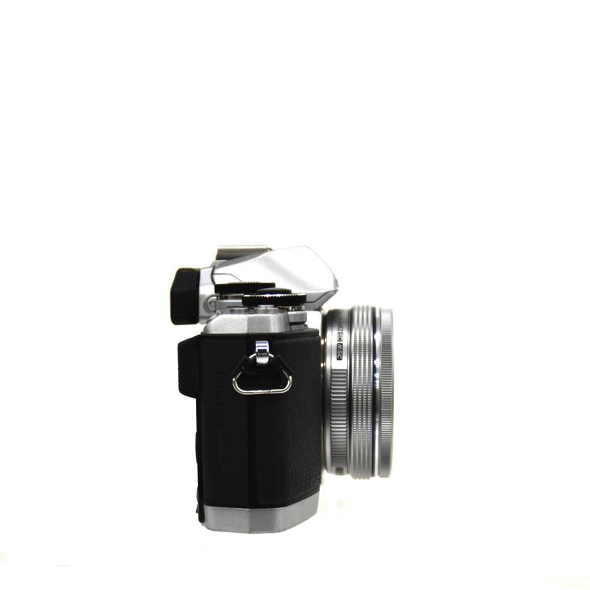 OLYMPUS オリンパス/ミラーレス一眼/OM-D E-M10 14-42EZ//V5PF06924/ABランク/75