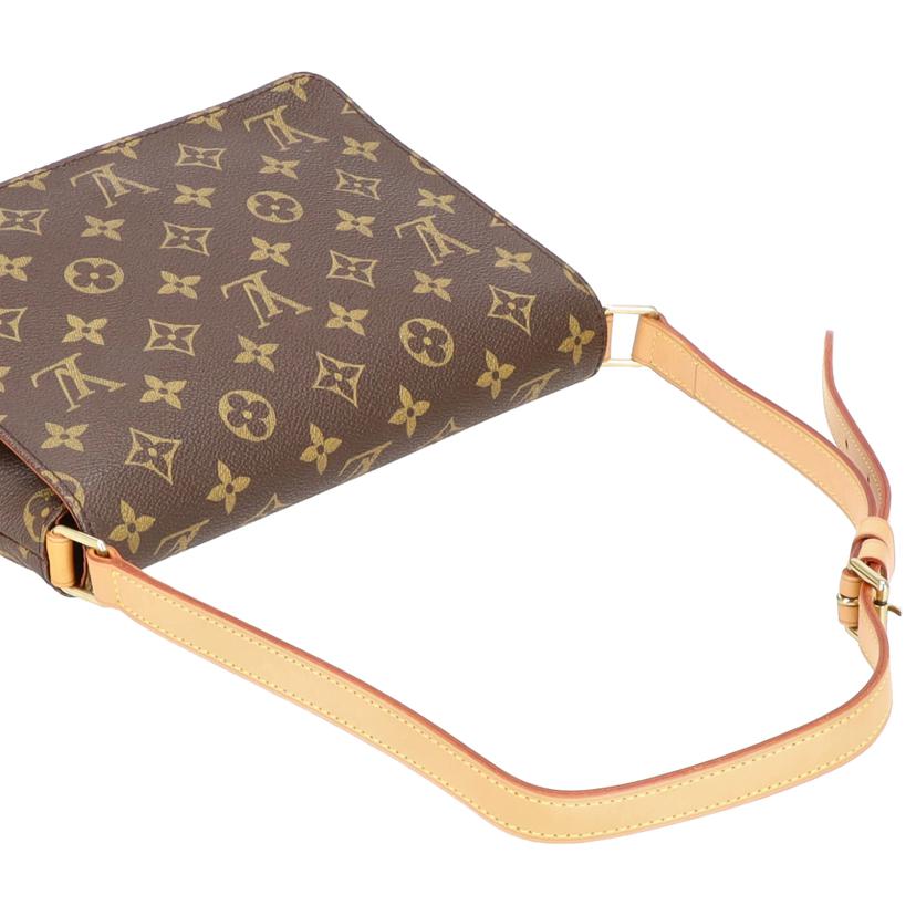 箱・保存袋付き♪LOUISVUITTON ルイヴィトン ミュゼットタンゴ 箱・保存袋付き♪LOUISVUITTON ルイヴィトン ミュゼットタンゴ ルイ