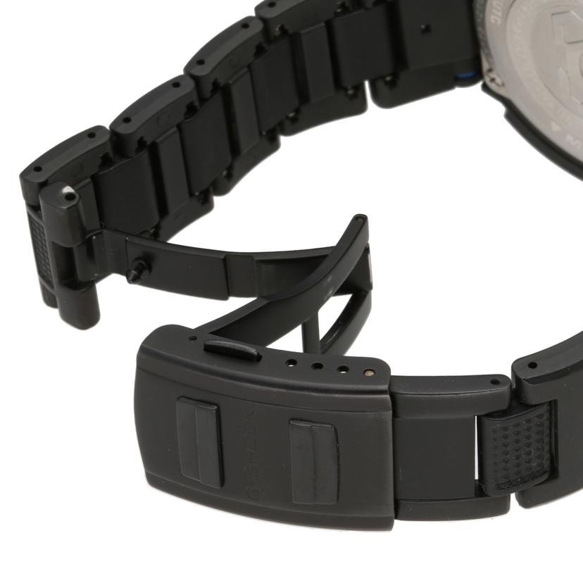 CASIO カシオ/G－SHOCK／スカイコックピット／電波ソーラー/GW-A1100FC-1ADR//002*****/Aランク/84