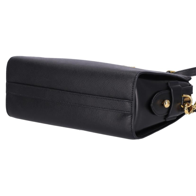 PRADA　 プラダ/サフィアーノ／ショルダーバッグ／ブラック/1BH104//204/SAランク/18