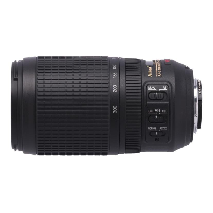 Nikon　 ニコン/カメラレンズ／AF－S　70－300mm　F4．5－5．6　G　VR/AF-S 70-300mm F4.5-5.6 G VR//ABランク/18