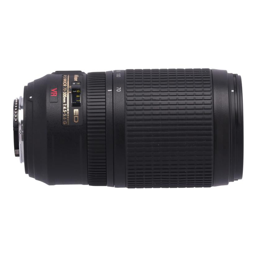 Nikon　 ニコン/カメラレンズ／AF－S　70－300mm　F4．5－5．6　G　VR/AF-S 70-300mm F4.5-5.6 G VR//ABランク/18