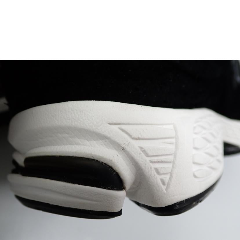 new　balance ﾆｭｰﾊﾞﾗﾝｽ/NB　2002　/M2002RBK//28.0cm/Bランク/62