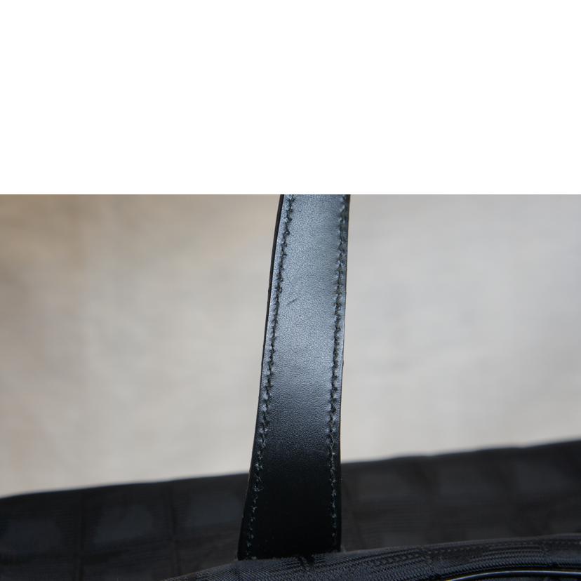 CHANEL シャネル/ニュートラベルラインミニボストンブラック//102*****/Aランク/92