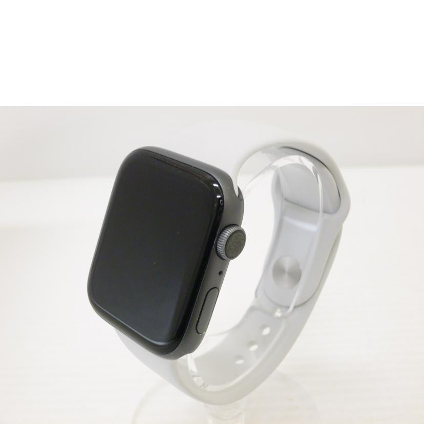 Apple アップル/AppleWatch　Nike＋Series4/MU6L2J/A//FHLXD4B7KDHD/Bランク/88