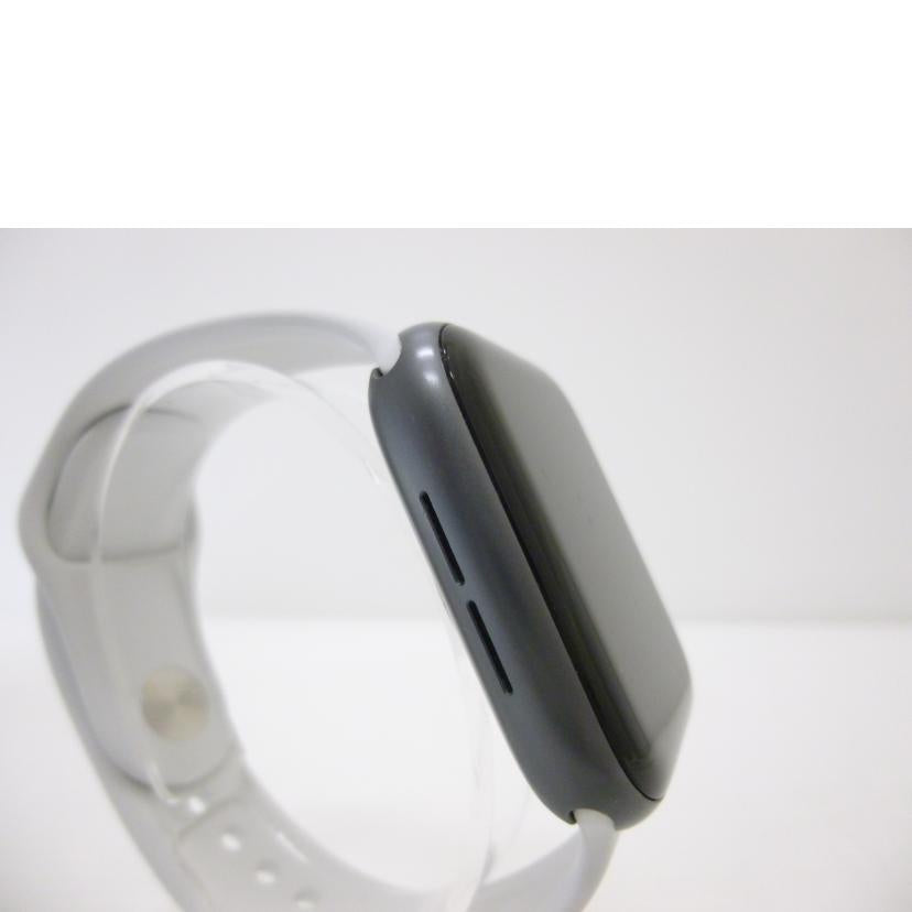 Apple アップル/AppleWatch　Nike＋Series4/MU6L2J/A//FHLXD4B7KDHD/Bランク/88