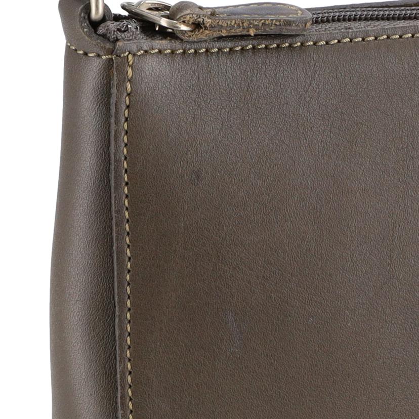 COACH コーチ/レザーアクセサリーポーチ/カーキ系/9311//D9C/ABランク/18