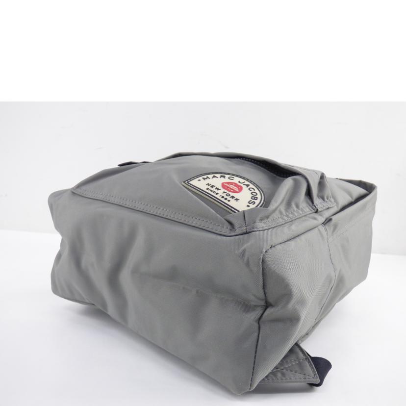 MARC　JACOBS マークジェイコブス/リュック／グレー／ナイロン/M0015911//Aランク/64
