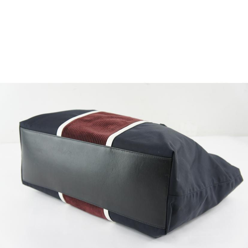 JIMMYCHOO ジミーチュウ/トートバッグ／ネイビー／ワインレッド／ブラックホワイト//ABランク/64