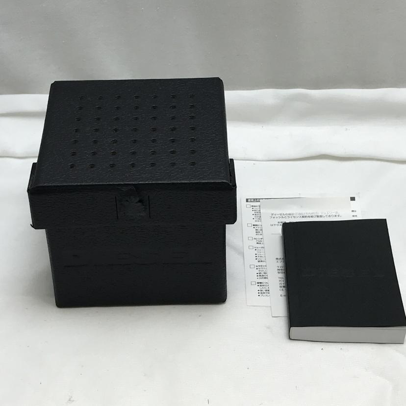 DIESEL ディーゼル/4タイムゾーン　MR．DADDY/DZ-7433//112***/ABランク/51