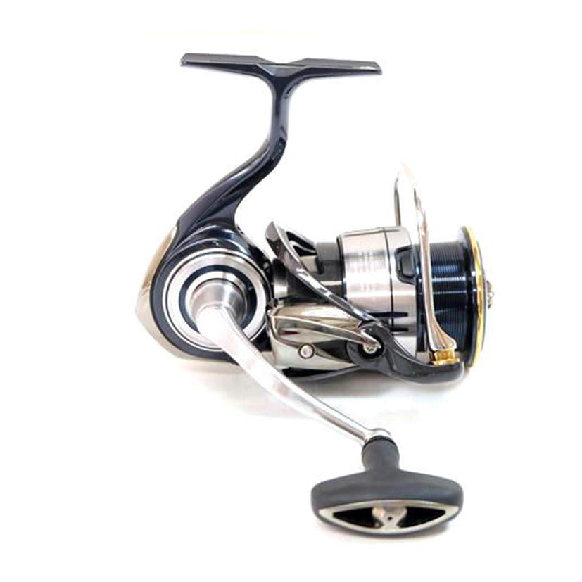 DAIWA ダイワ/CERTATE LT3000-CXH/060048/リール/Bランク/71【中古】 DAIWA ダイワ/CERTATE LT3000-CXH/060048/リール/Bランク/71【中古】