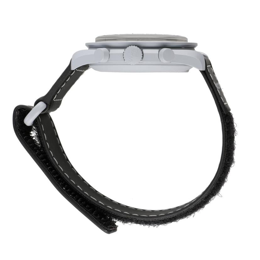 SWATCH×OMEGA オメガ スウォッチ/MISSION　TO　EARTHPHASE　ムーンスウォッチ／クオーツ/S033M700//Aランク/75
