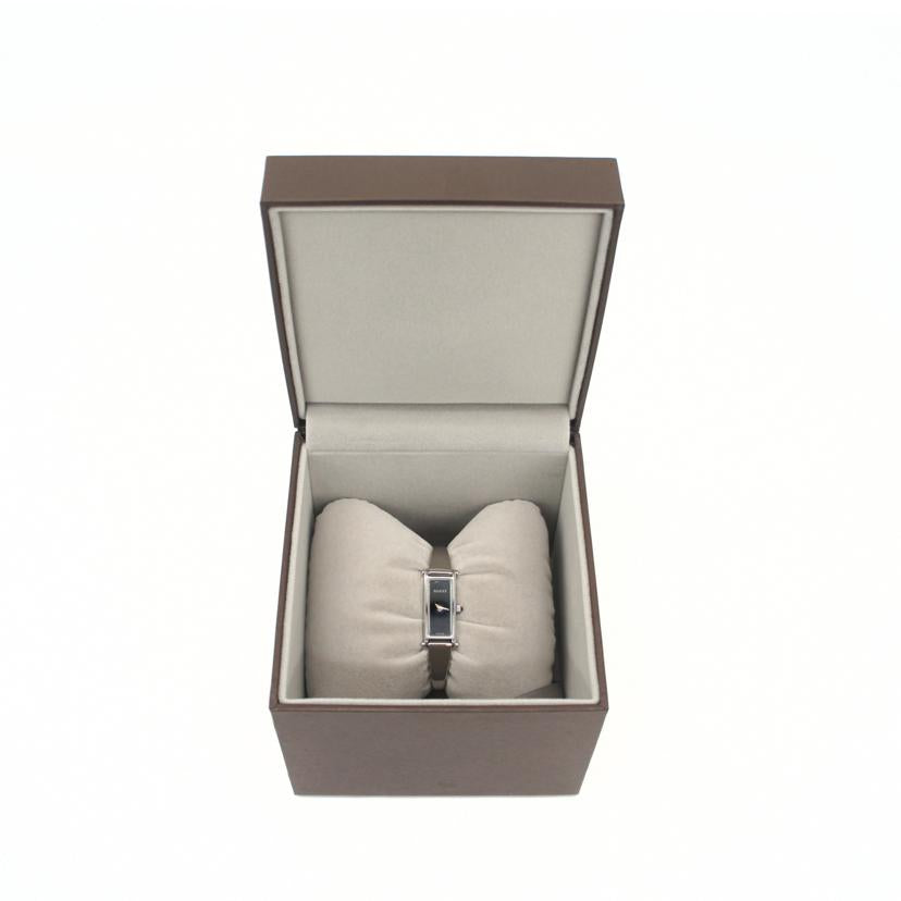 GUCCI グッチ/スクエアバングルウォッチ・ブラック/レディ-ス/クオーツ/1500L//050****/Aランク/65