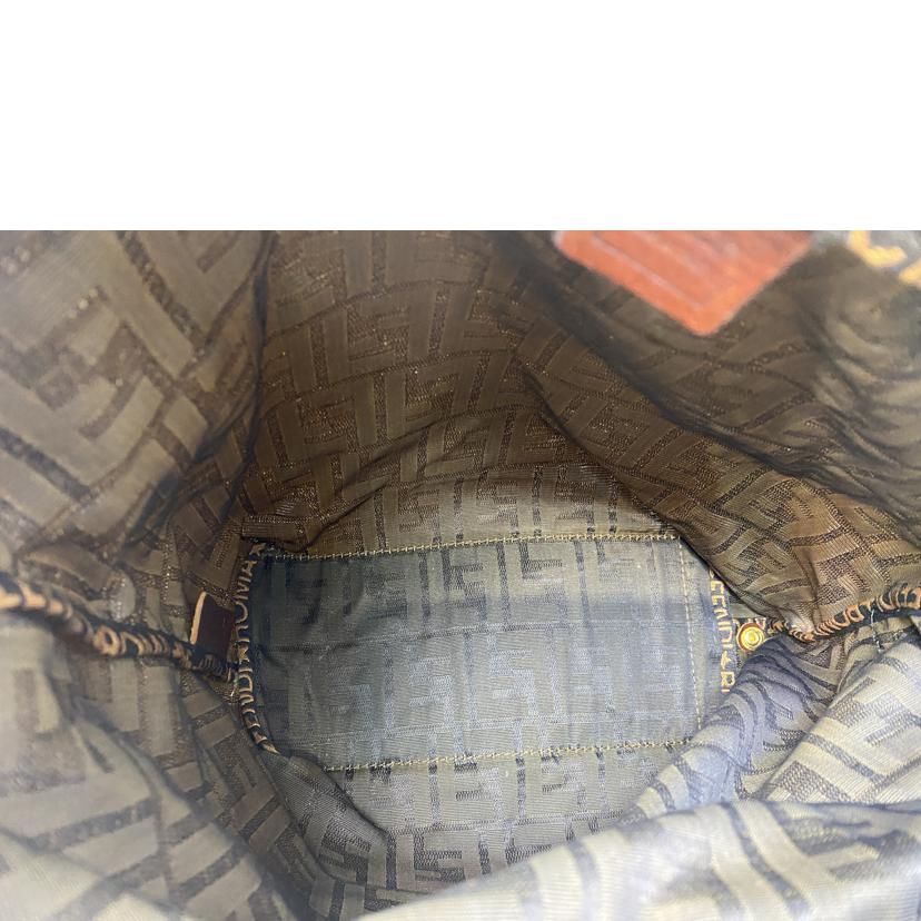 FENDI フェンディ/ズッカ柄トートバック/71-1560-1-981//Bランク/51