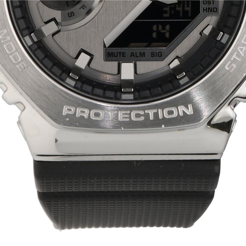 CASIO カシオ/G-SHOCKオクタゴン/メタルベゼル/デジアナウォッチ/クォーツ/GM-2100-1AJF//D1A***/Aランク/18