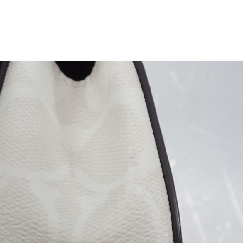 COACH/チェーンミニショルダーバッグ／シグネチャー／白/CK439//Aランク/62