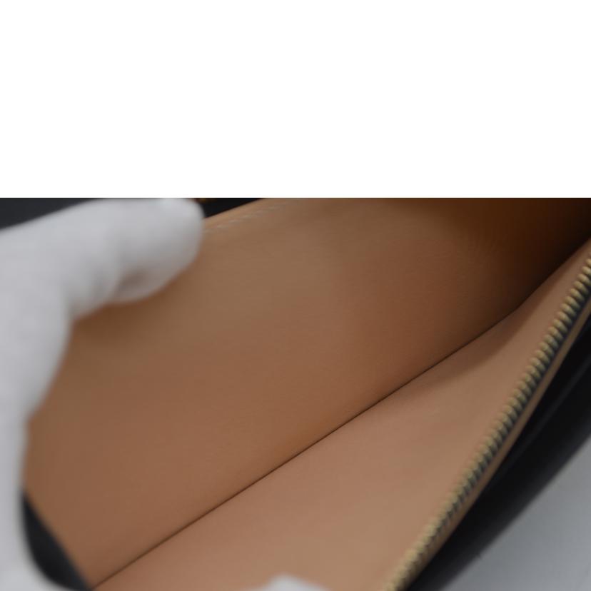 DELVAUX デルヴォー/マダムカーフレザーウォレット／ノワール//Aランク/89