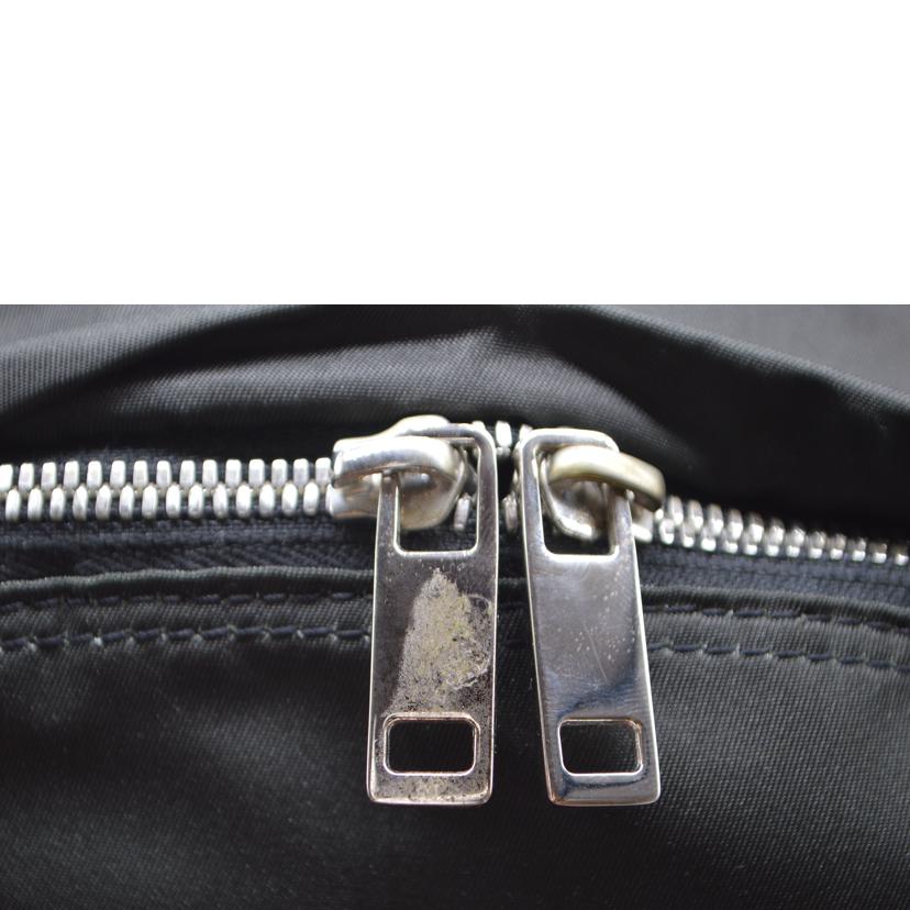 GIVENCHY ジバンシー/ジバンシーバイカラーナイロンバックパック/BK500JK10C 009//KU-******/Aランク/89