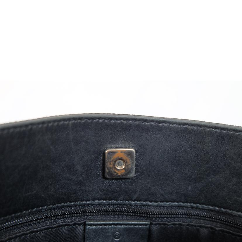 　　ＧＵＣＣＩ グッチ/ＧＧキャンバスショルダーバック/90656//195*/Bランク/71