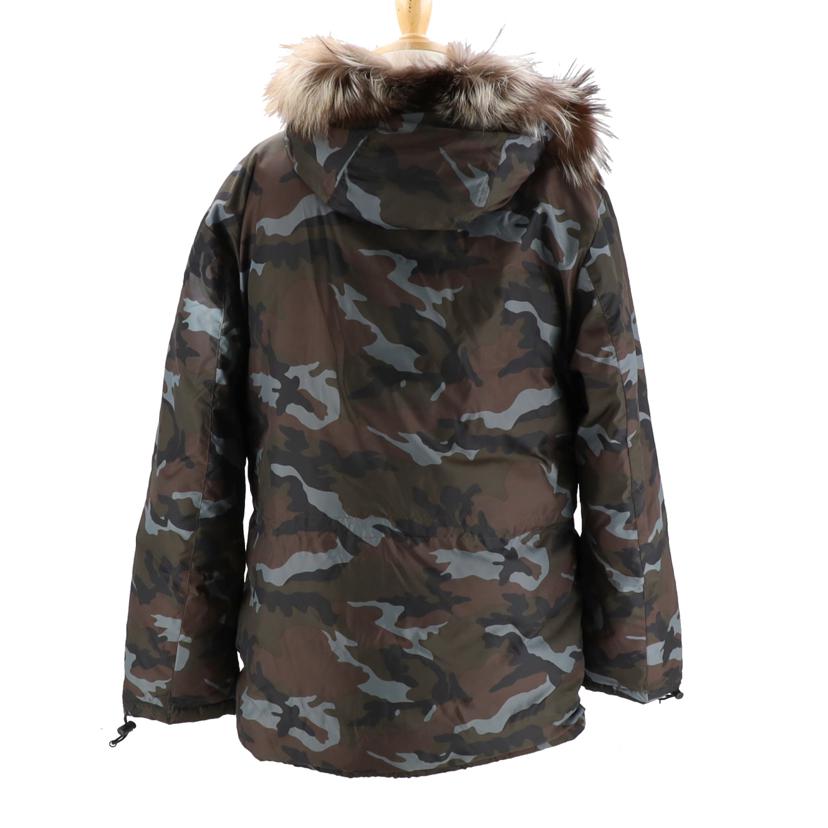 BURBERRY バーバリー/ブラックレーベル/カモフラージュ柄ダウンジャケット/BMP02-727-26//Aランク/18