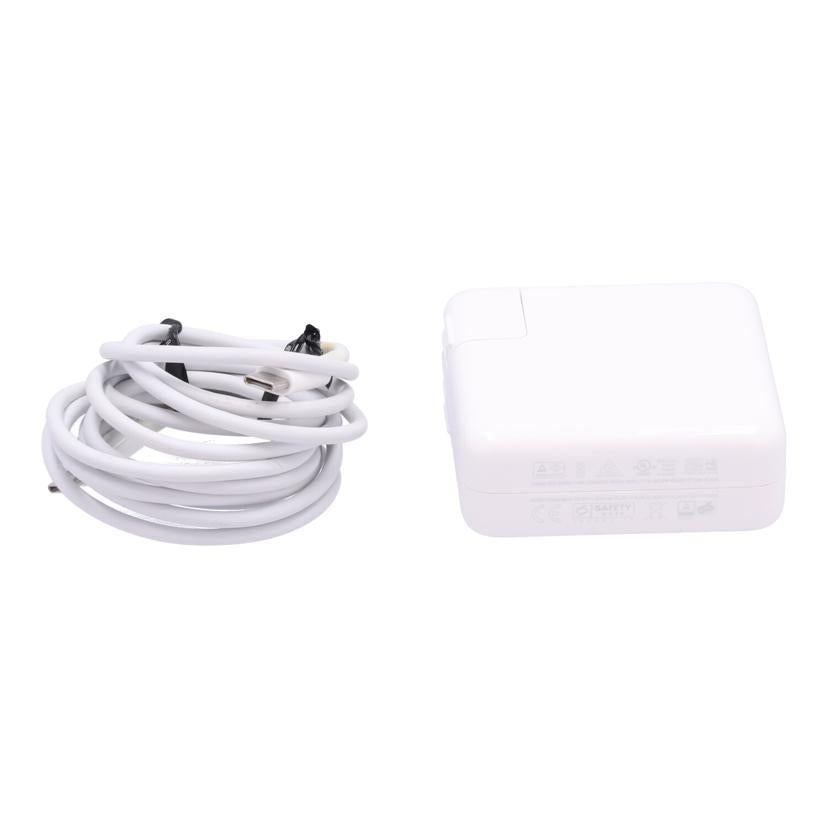 Apple　 アップル　/MacBook　Pro（13インチ，2019）/A1989//C02CL1RQLVDM/Bランク/64