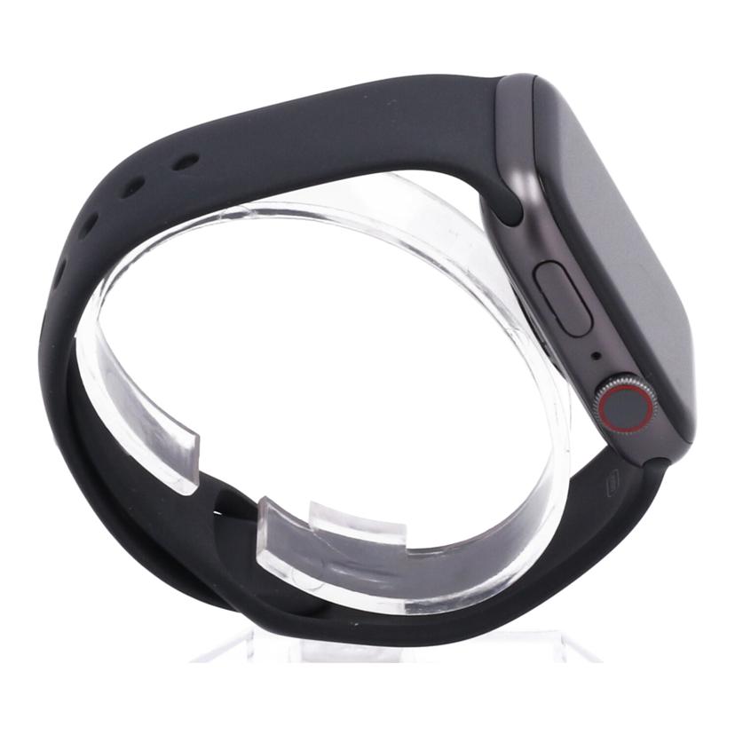 Apple　 アップル　/Apple　Watch　Series　4　Cellular　44mm/MTVU2J/A//FH7Y31JFKDTQ/BCランク/81