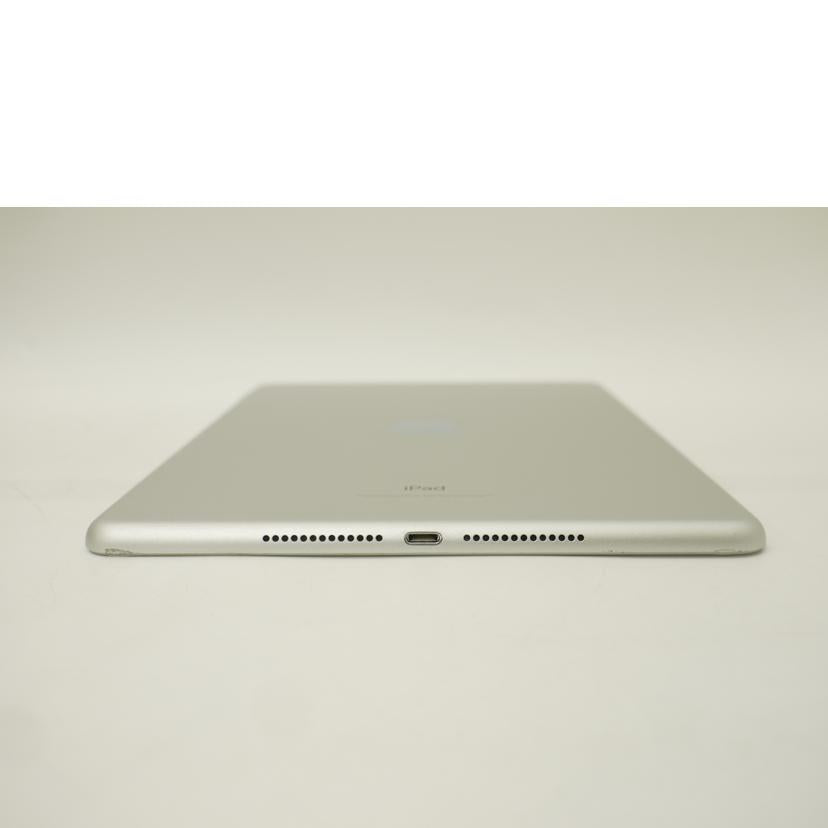 Apple アップル/iPad　第6世代　Wi－Fiモデル　32GB　シルバー/MR7G2J/A//DMPZ5GT8JF8K/Bランク/69