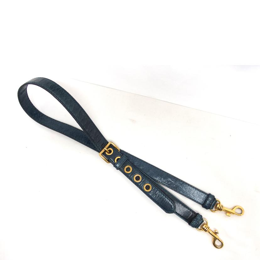 ｍｉｕ　ｍｉｕ ミュウミュウ ショルダーバッグ ブルー系/レザー２ＷＡＹトートバッグ／ハートチャーム//194/ABランク/04