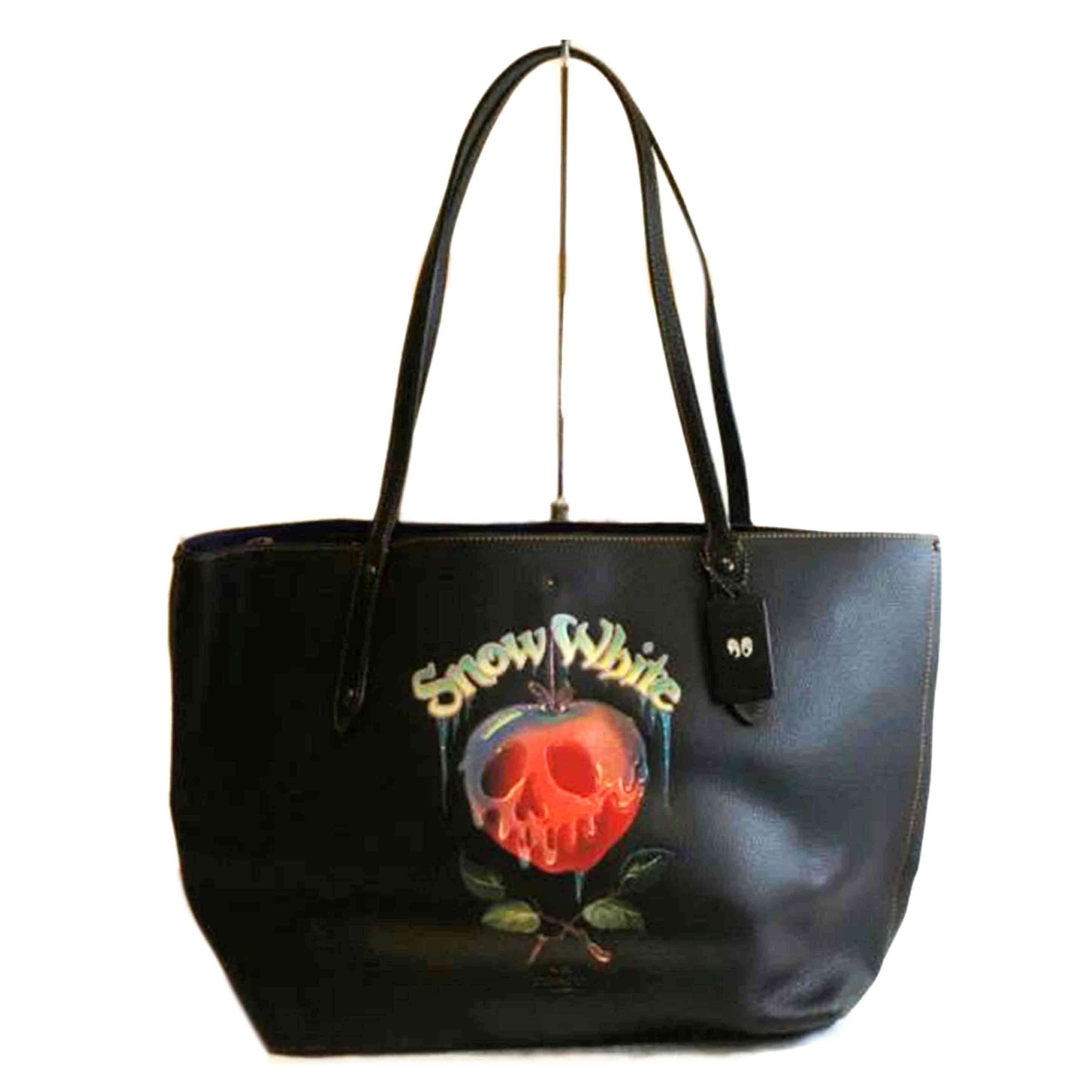 COACH/Disneyコラボ白雪姫Snow　Whiteトート/31152//A18**/Aランク/92