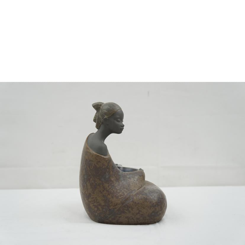 LLADRO リヤドロ/アフリカの鼓動／リヤドロ/01012501//ABランク/67