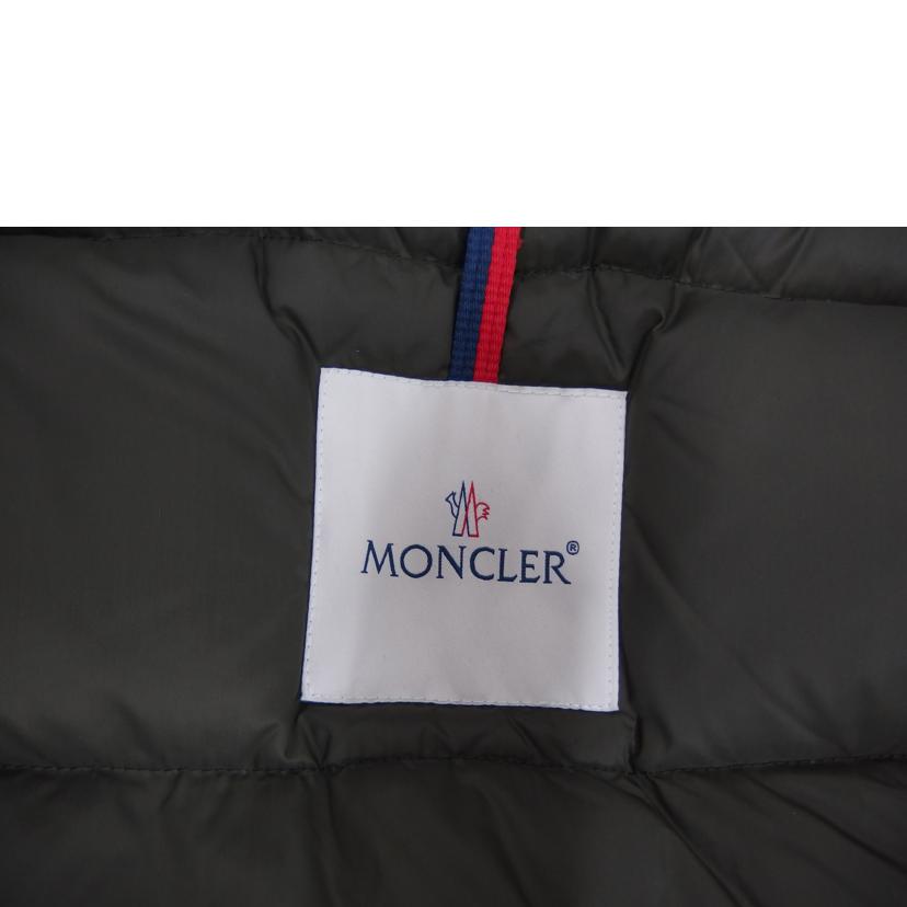 MONCLER　 ﾓﾝｸﾚｰﾙ/　MONCLER　RONIER　迷彩ダウンコート//ABランク/82