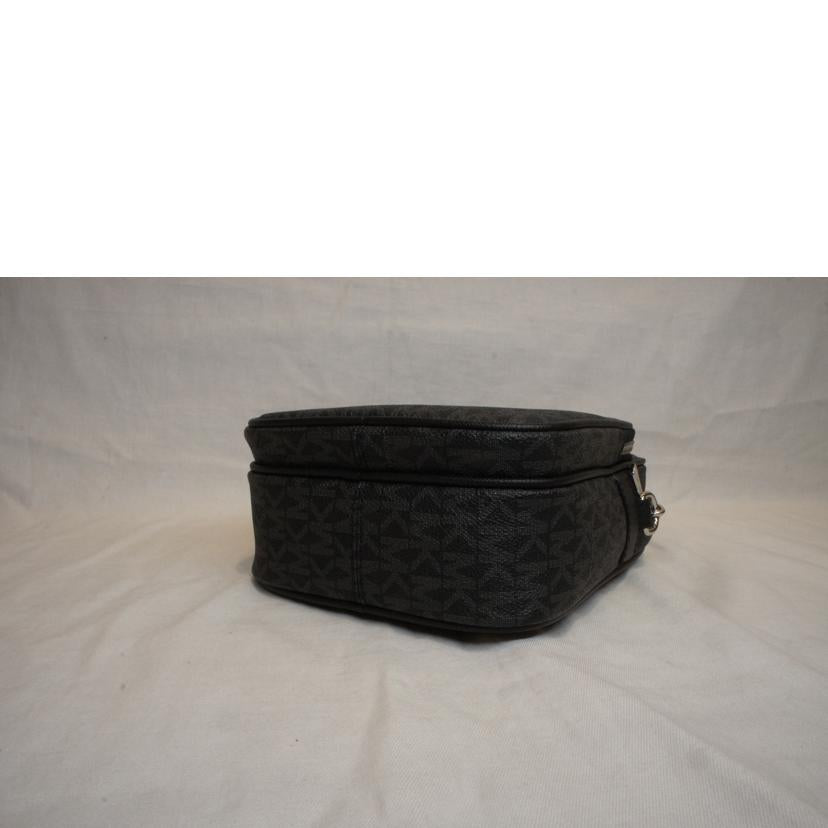 MICHAEL　KORS/PVC　MK総柄ショルダーブラック//Aランク/92