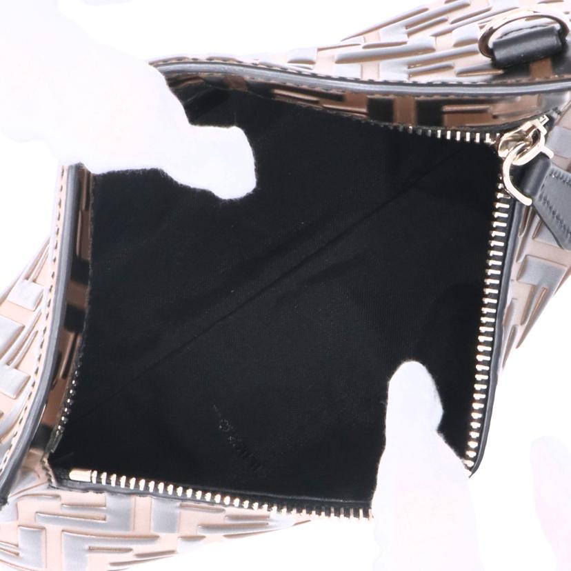 FENDI フェンディ/ズッカ／クラッチバッグ/7N0092//189*****/Aランク/91