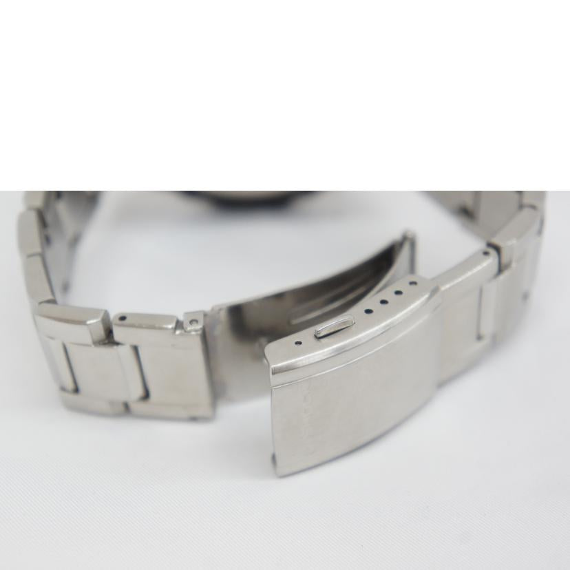 CASIO カシオ/G－SHOCK／Gスチール／電波ソーラー/GST-W110D//Bランク/05