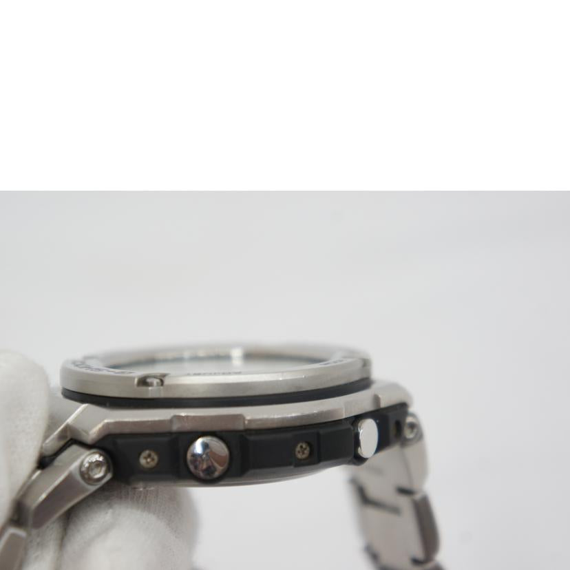 CASIO カシオ/G－SHOCK／Gスチール／電波ソーラー/GST-W110D//Bランク/05