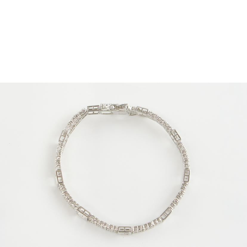 K18WGダイヤブレス2．00//ABランク/64