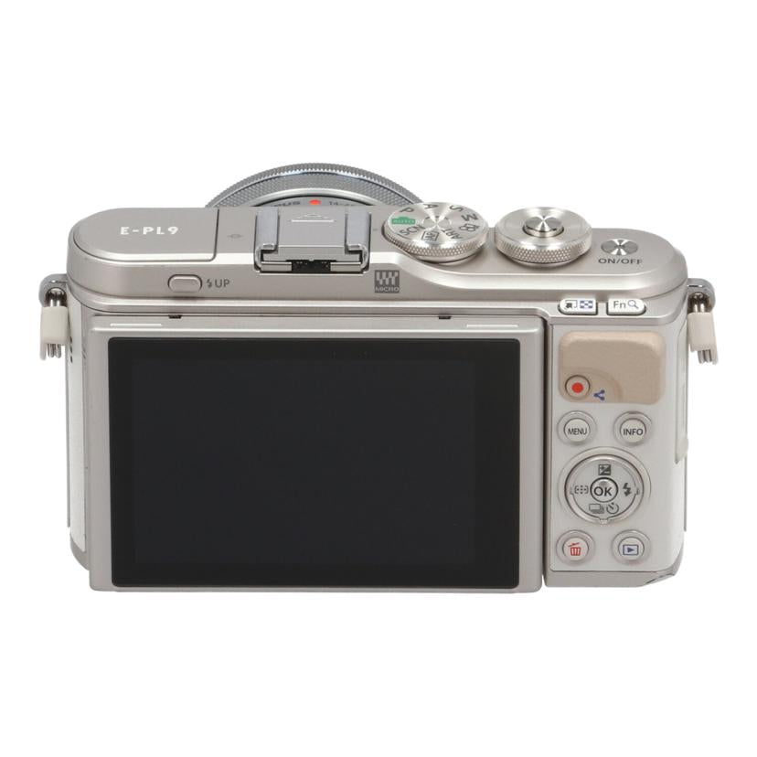 OLYMPUS オリンパス　/ミラーレス一眼　ダブルズームキット/E-PL9  EZﾀﾞﾌﾞﾙｽﾞｰﾑｷｯﾄ//BJ0A09923/Bランク/42