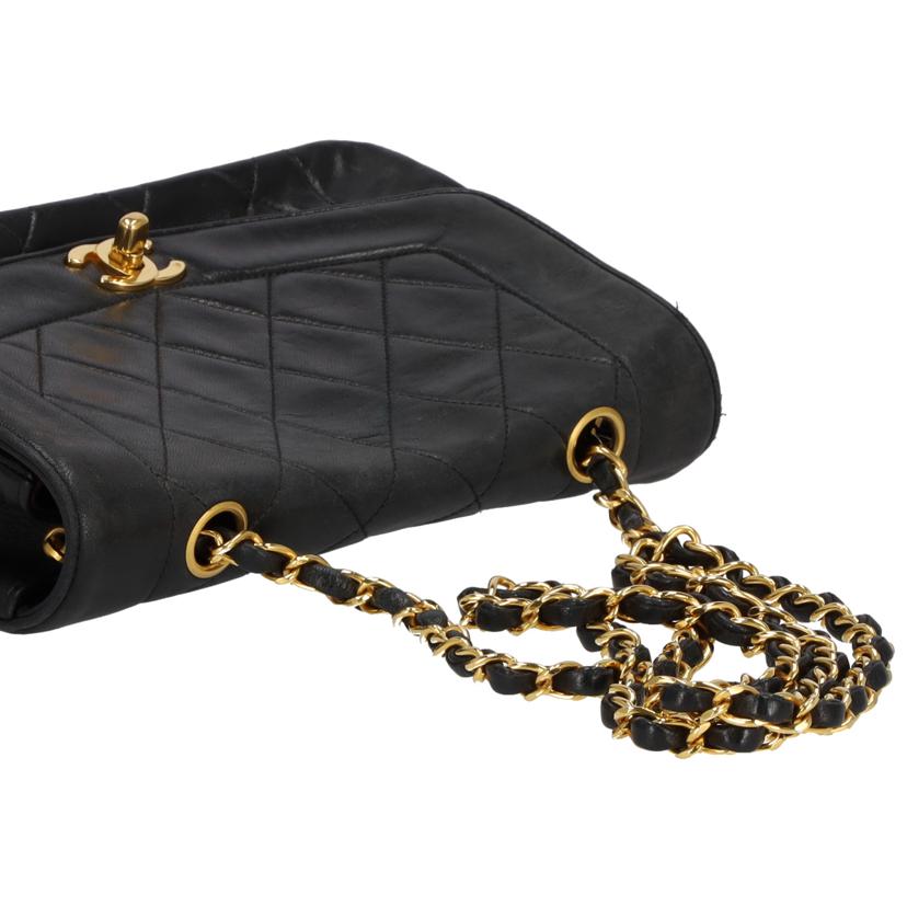 CHANEL シャネル　ハンドバッグ　レディース　/ダイアナフラップチェーンショルダー//200****/Bランク/04